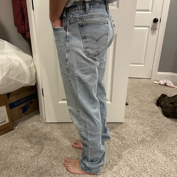 Levi’s Light Wash 36 x 36 Regular Fit Jeans - Picture 2 of 6